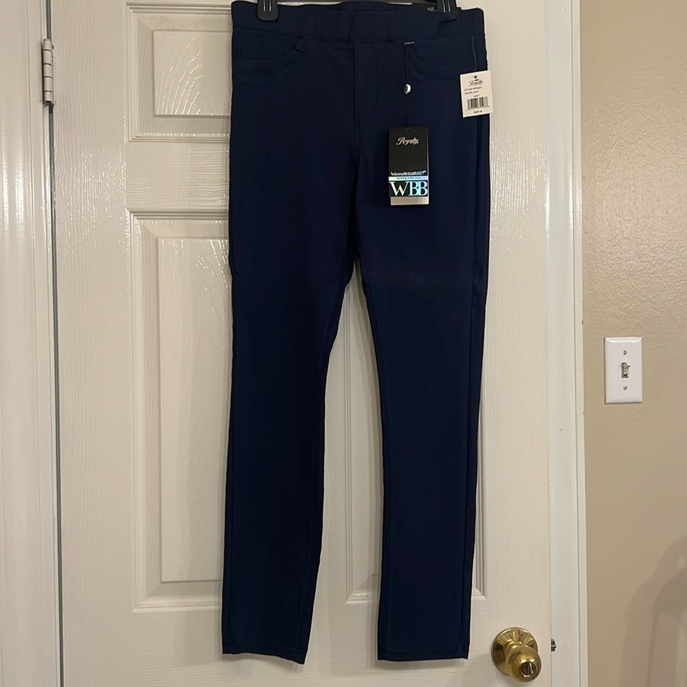 NWT - Royalty WannaBettaButt straight leg